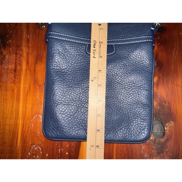 Coach Leather Crossbody Messenger Legacy Leather - Picture 3 of 10